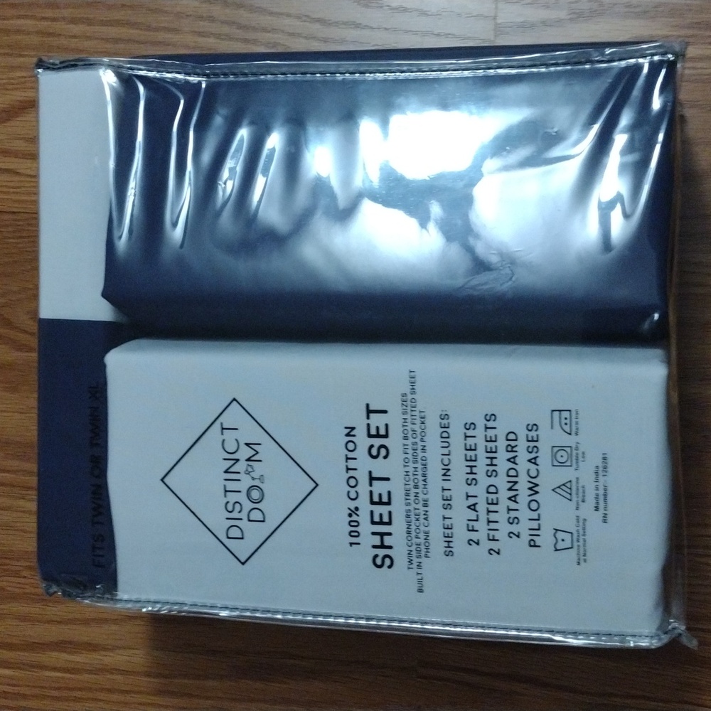 Distinct Dorm New 2 Sheet Set for Twin/XL Twin